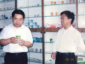 2006年5月9日，時(shí)任洛陽市市長連維良到我公司考察